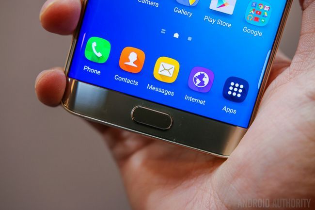 Samsung Galaxy S6 Bord Plus Hands On-12