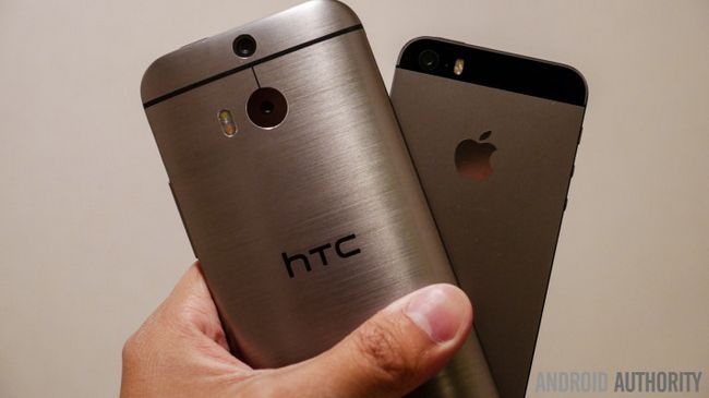 Fotografía - HTC One (M8) vs iPhone 5S rapide coup d'oeil