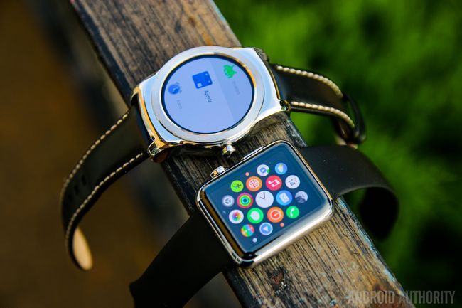 Android Wear Apple Vs Watch-9
