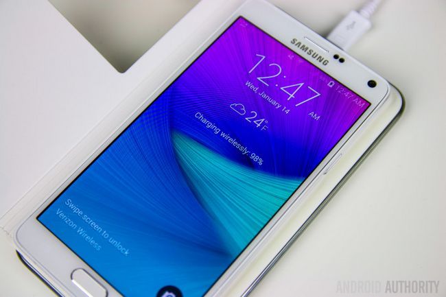Fotografía - Samsung Galaxy Note 5: quelle est l'importance microSD et batterie amovible pour le succès de l'appareil?