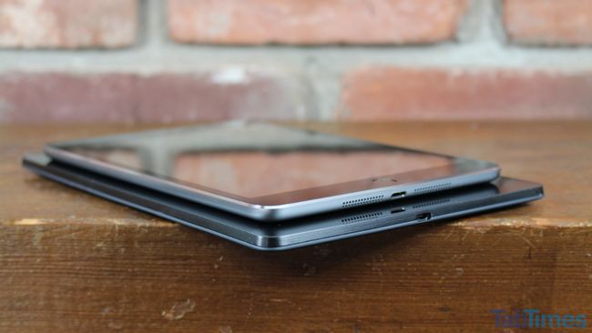 Nexus 9 Mini iPad 3 en bas