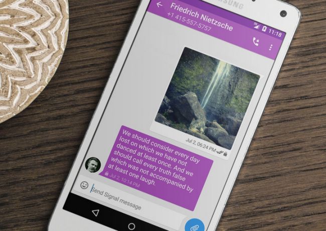 Fotografía - RedPhone Et TextSecure se combinent pour former de signal, une application unique pour les appels privés et les textes