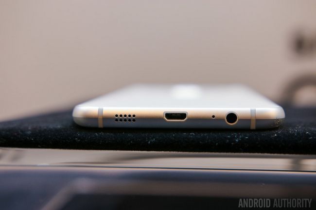 Samsung Galaxy S6 Bord Plus Hands On-14