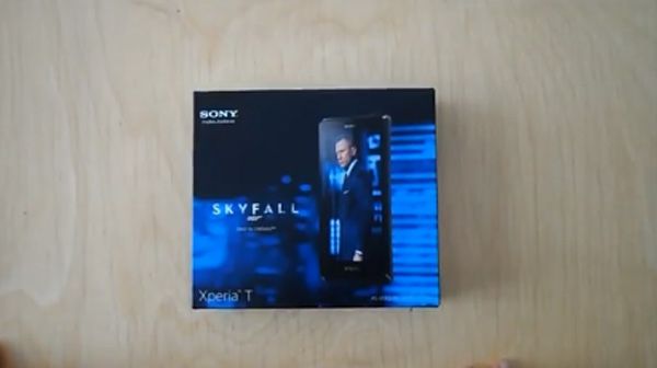 Fotografía - Sony Xperia T vidéo unboxing, du contenu exclusif de James Bond fuite