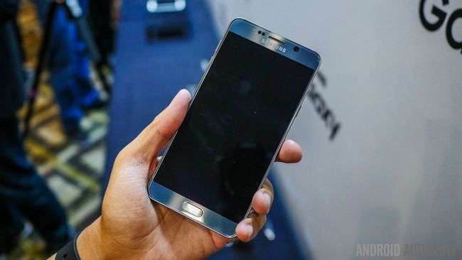 Samsung Galaxy Note 5 premiers aa de regard (2 sur 41)