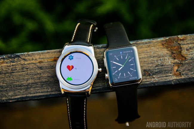 Android Wear Apple Vs Watch-10