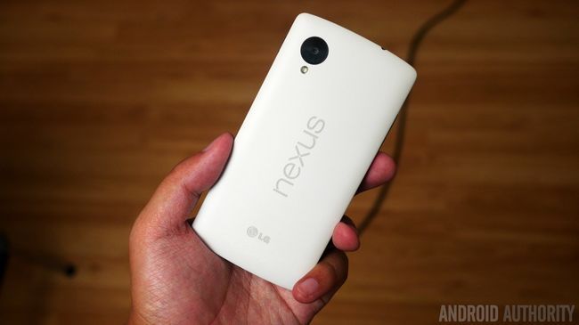 Google Nexus 5 noir vs aa blanc 2