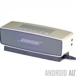 Bose SoundLink-mini-AA-branché-in