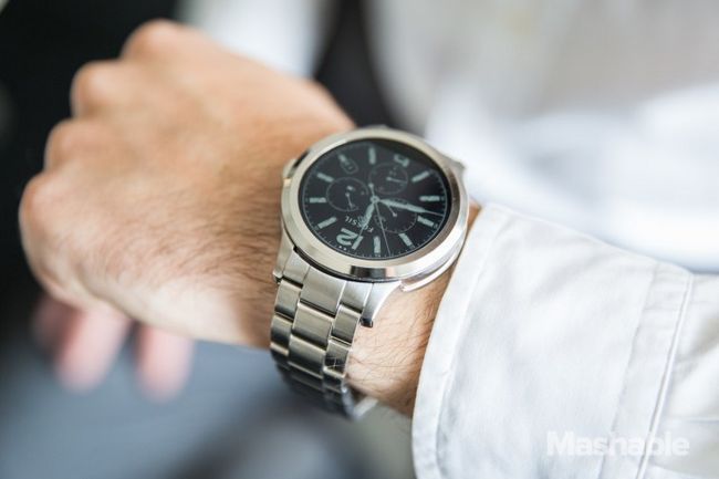 Fotografía - Android Smartwatch Wear-Powered Fossil est appelé le fondateur Q, lancera 25e Octobre À partir de 275 $