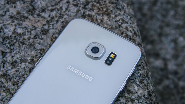 Samsung Galaxy S6 Edge-6