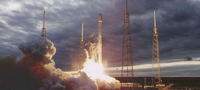 Fotografía - Google investit dans SpaceX pour poursuivre son objectif d'amener l'accès à Internet à tout le monde