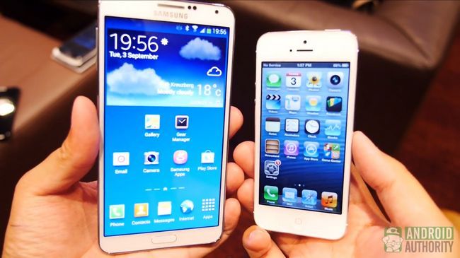 Galaxy-note3-vs-iphone-5-Front-écrans