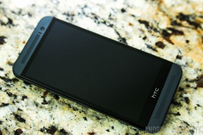 HTC One E8 Mains & First Impressions 10-