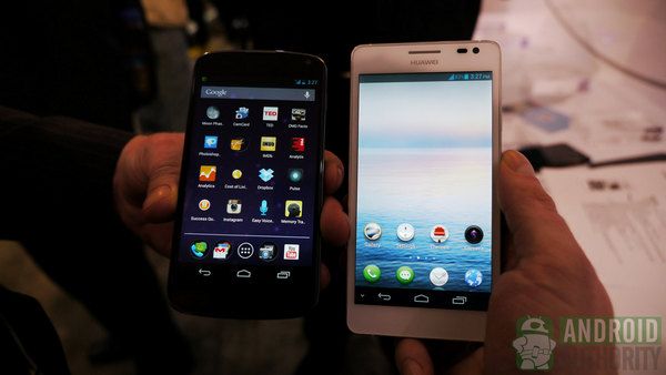 Huawei Ascend-d2-vs-NEXUS-4-1-