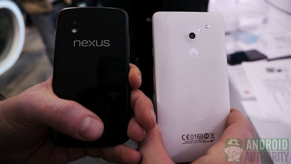 Huawei Ascend-d2-vs-NEXUS-4-3-