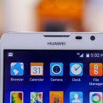 Huawei Ascend MATE 2 phablet Mains sur AA -6