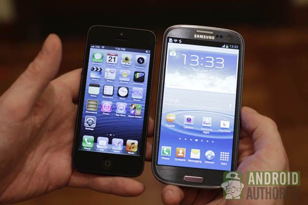 Fotografía - Samsung Galaxy S3 vs iPhone 5: une comparaison vidéo