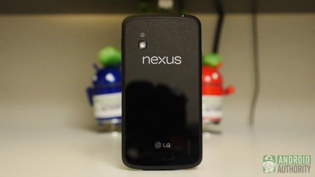 Moto X vs Nexus 4 aa Nexus 4 permanent