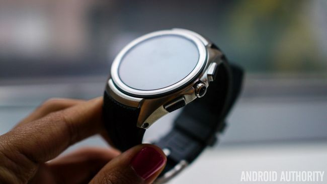 LG Montre Urbane 2 2nd Edition Hands On -11