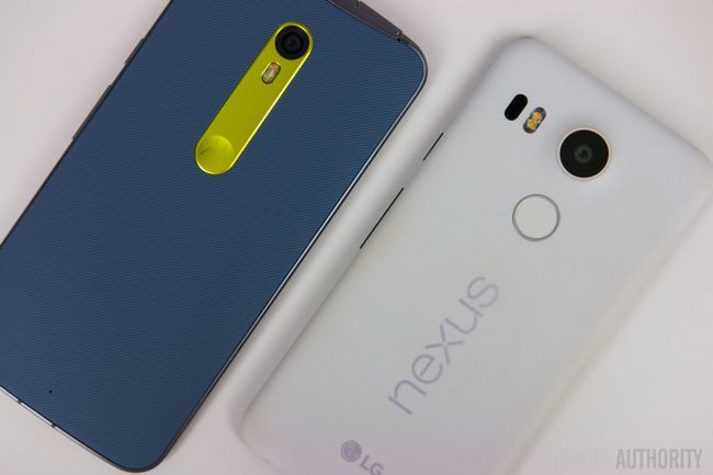 Nexus 5X VS Moto X pur Edition-1