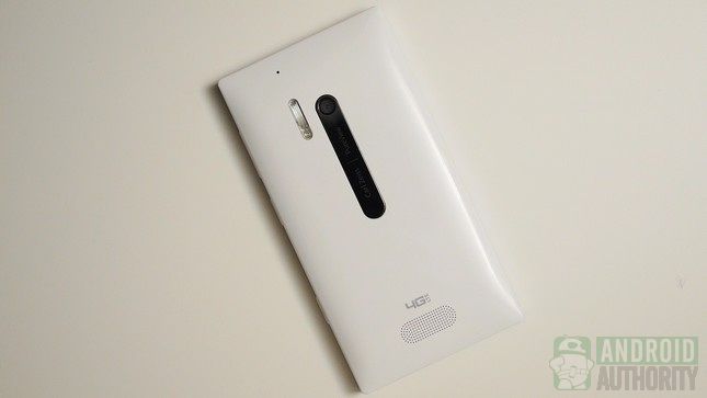 Nokia Lumia 928 aa retour