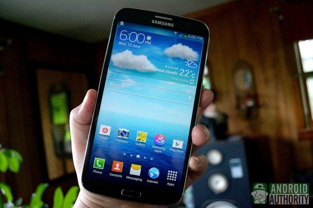 Samsung Galaxy-méga-6.3-en-main