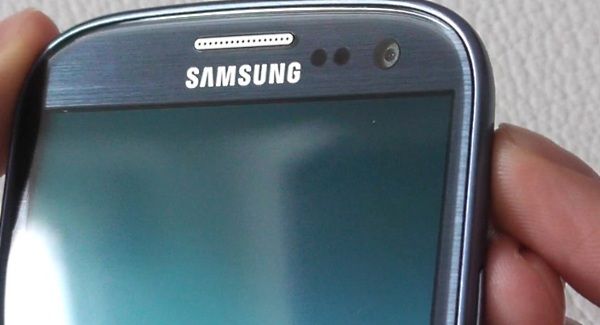 métallique version bleue de Samsung Galaxy