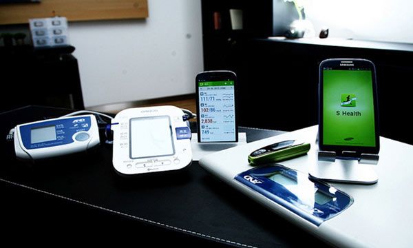 Fotografía - App S Santé pour Samsung Galaxy S3 permet sucre dans le sang de l'écran, le niveau de la pression artérielle et d'autres statistiques sur la santé