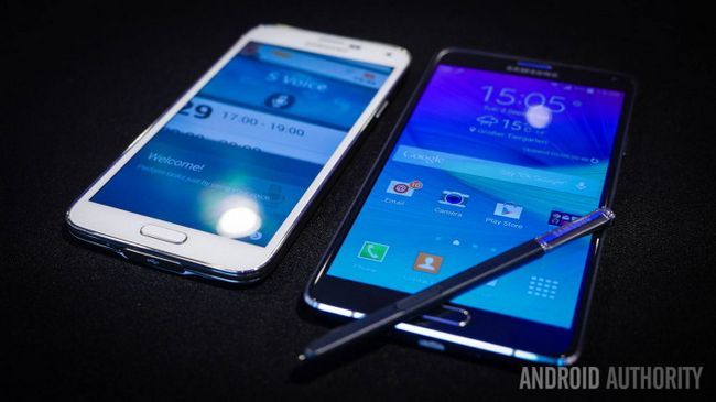 Samsung Galaxy Note 4 vs coup d'œil rapide aa de galaxie (7 sur 7)