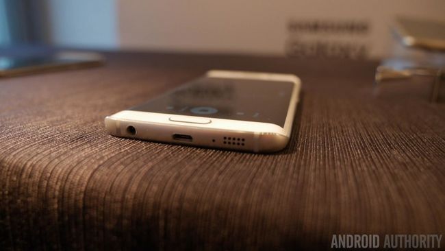 Samsung Galaxy S6 bord aa 40