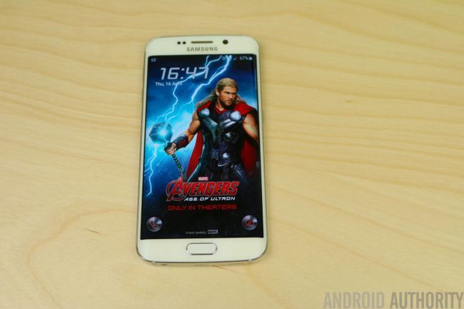 Samsung Galaxy-S6-Edge-Vengeurs-Thor-Theme5-aa-w