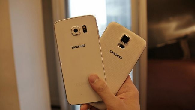 Samsung Galaxy S6 vs Galaxy s5 aa 1