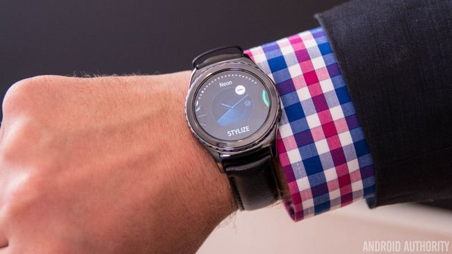 Samsung-gear-S2-Hands-On-AA- (27-of-50)