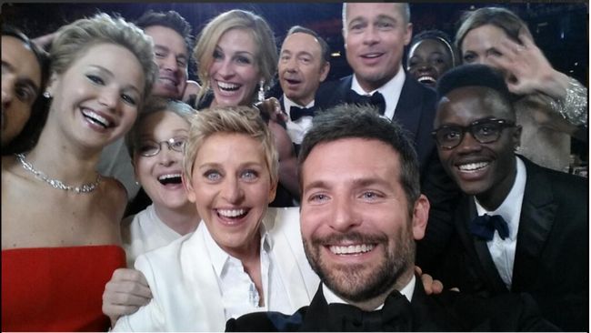Ellen célébrité selfie aux Oscars 2014