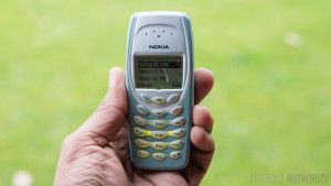 Nokia-3410-Jetez-Retour-jeudi-Hands-On-AA- (2-of-11)