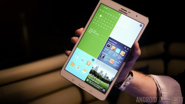 Samsung Galaxy TabPro 8.4 -2 mains sur