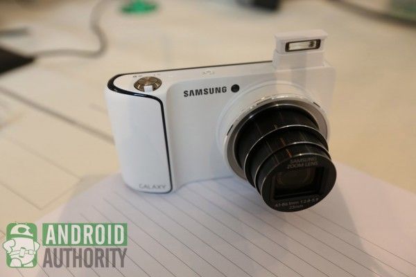 Samsung Galaxy avant de la caméra zoom éclair